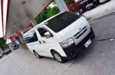 Selling 2nd Hand Toyota Hiace 2015 at 100000 km in Lemery