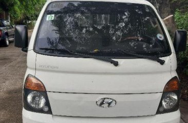 2nd Hand Hyundai H-100 2012 at 130000 km for sale