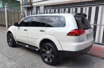 Sell 2nd Hand 2013 Mitsubishi Montero Automatic Diesel at 50000 km in Manila