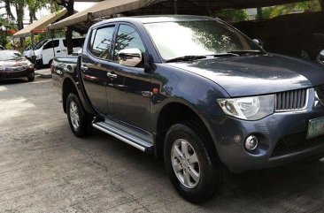 Sell 2nd Hand 2009 Mitsubishi Strada at 50899 km in Cainta