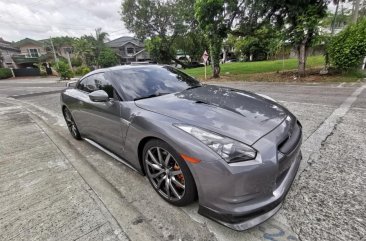 Sell 2nd Hand 2010 Nissan Gt-R Automatic Gasoline at 12000 km in Muntinlupa