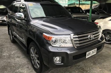 2nd Hand Toyota Land Cruiser 2015 at 15000 km for sale in Quezon City