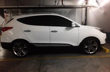 Selling Hyundai Tucson 2010 at 70000 km in Pasay