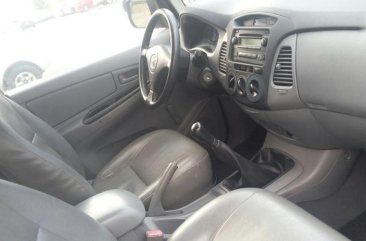 Toyota Innova 2006 Manual Gasoline for sale in Taguig