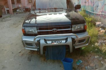 Selling 2nd Hand Toyota Revo 1999 at 90000 km in Malolos