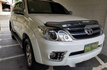 White Toyota Fortuner 2008 Automatic Gasoline for sale 