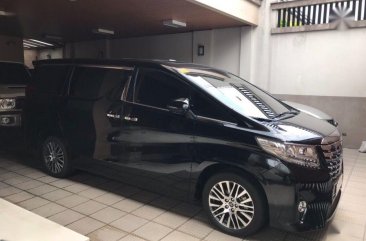 Black Toyota Alphard 2017 at 1700 km for sale