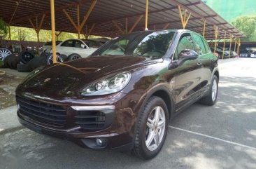 2nd Hand Porsche Cayenne 2017 for sale in Makati