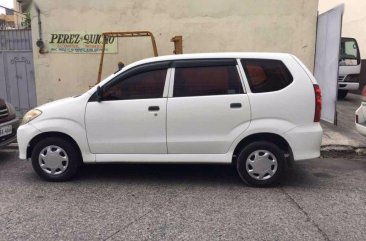 2nd Hand Toyota Avanza 2010 Manual Gasoline for sale in Quezon City