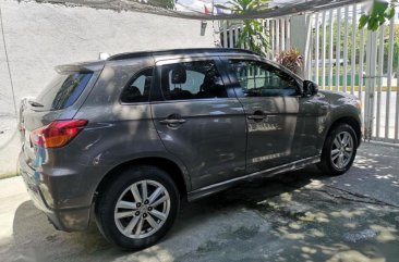 Selling 2nd Hand Mitsubishi Asx 2013 in Makati