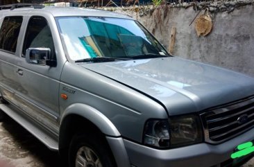 Selling Ford Everest 2005 Automatic Diesel in Quezon City