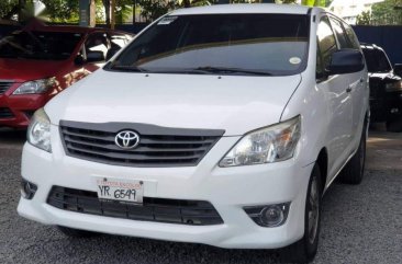 Selling Toyota Innova 2015 Manual Diesel in Bacolod