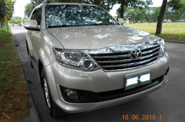 2nd Hand Toyota Fortuner 2012 at 50000 km for sale in Angeles