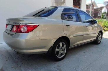 Selling 2nd Hand Honda City 2006 in Biñan