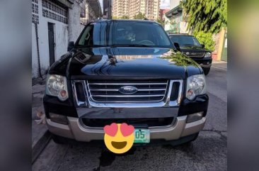 Selling 2nd Hand Ford Explorer 2007 Automatic Gasoline at 130000 km in Makati