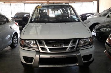 2nd Hand Isuzu Crosswind 2017 for sale in Makati