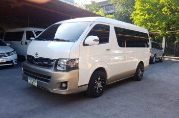 Selling Toyota Hiace 2011 Manual Diesel in Pasig