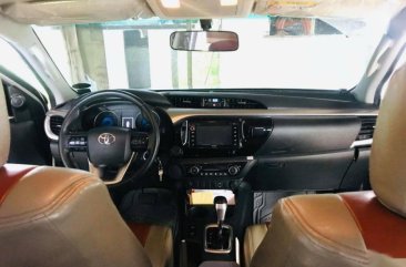 2nd Hand Toyota Hilux 2016 for sale in Marilao