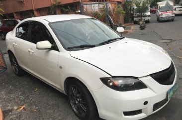 Selling 2nd Hand Mazda 3 2005 Automatic Gasoline at 72000 km in Manila