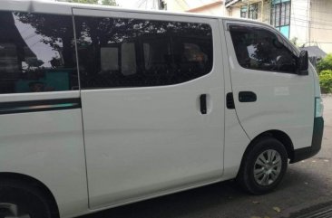 Selling Nissan NV350 Urvan Manual Diesel in Talisay