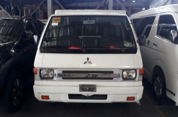 White Mitsubishi L300 2015 for sale in Quezon City 