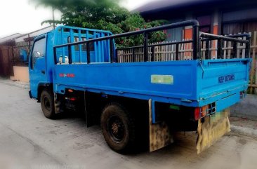 Selling Isuzu Elf 2015 at 10000 km in Davao City