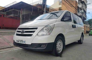 Sell White 2017 Hyundai Grand Starex at 14000 km in Quezon City