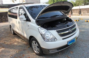 Sell White 2011 Hyundai Grand Starex at 80000 km in Quezon City