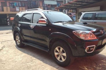 Black Toyota Fortuner 2006 at 69000 km for sale