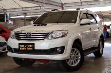 White Toyota Fortuner 2014 for sale in Makati 