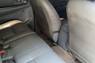 Selling Toyota Innova 2006 Manual Diesel in Pasig