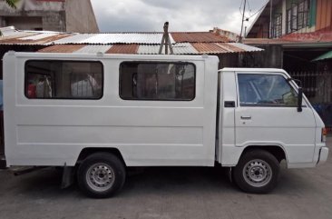 Selling Mitsubishi L300 1995 Manual Diesel in Cabuyao