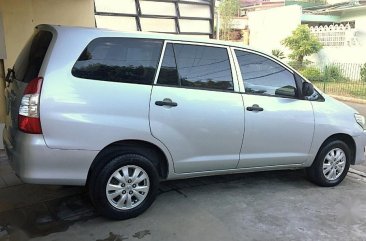 2nd Hand Toyota Innova 2013 at 70000 km for sale