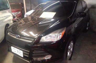 Black Ford Escape 2015 at 33122 km for sale 