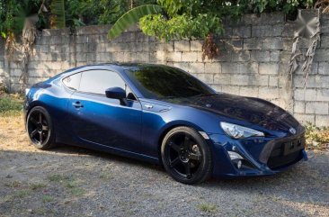 Used Toyota 86 2013 for sale in Lucena