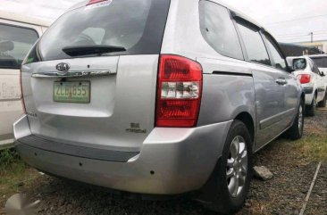 Selling Kia Carnival 2007 Automatic Diesel in Cainta