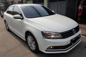 Sell 2nd Hand 2016 Volkswagen Jetta Automatic Diesel in Quezon City