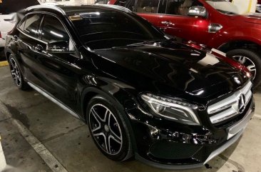 Selling Mercedes-Benz GLA 2016 in Pasig