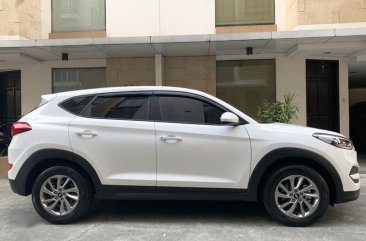 Selling Hyundai Tucson 2018 at 10000 km in Manila