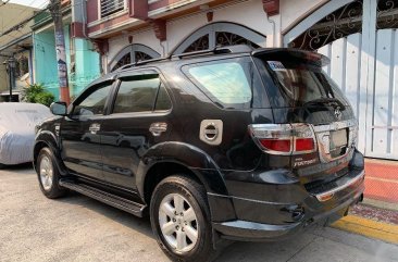 Selling Used Toyota Fortuner 2011 Automatic Diesel at 70000 km in Manila