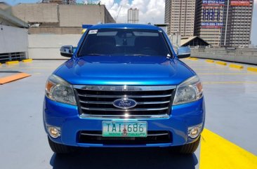 Blue Ford Everest 2011 for sale in Mandaluyong