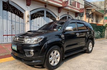 Selling Used Toyota Fortuner 2011 Automatic Diesel at 70000 km in Manila