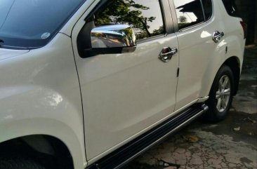 Isuzu Mu-X 2015 Automatic Diesel for sale in Valenzuela