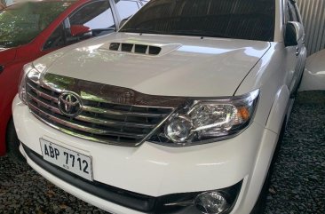 White Toyota Fortuner 2016 Manual Diesel for sale in Quezon City