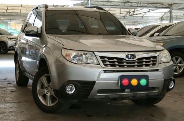 Selling 2nd Hand Subaru Forester 2012 Automatic Gasoline at 70000 km in Makati