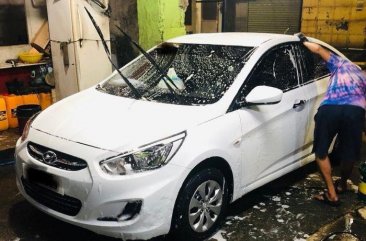 White Hyundai Accent 2017 for sale in Manila