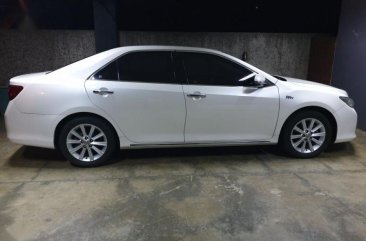 Selling Pearlwhite Toyota Camry 2012 Automatic Gasoline in Quezon City