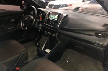 Selling 2nd Hand Toyota Yaris 2016 Hatchback Manual Gasoline in Mandaue