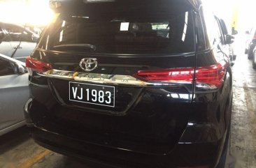 Toyota Fortuner 2017 Manual Diesel for sale in Quezon City