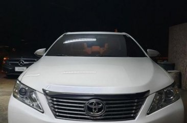 Selling Pearlwhite Toyota Camry 2012 Automatic Gasoline in Quezon City